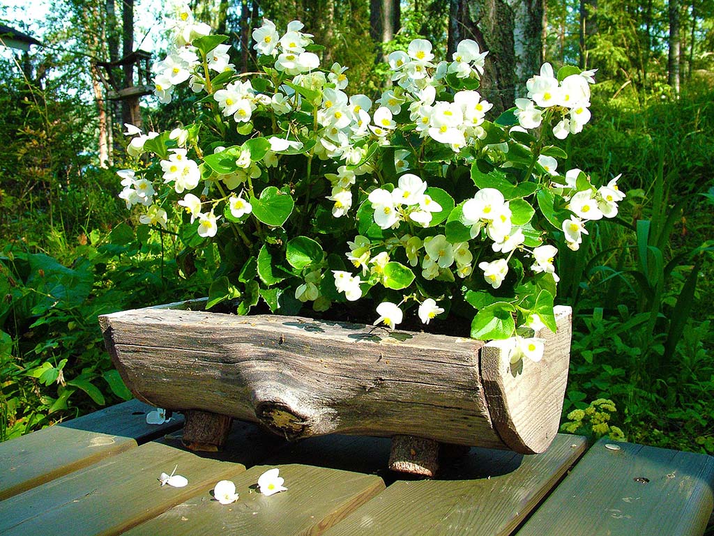 Blumenkasten aus Holz